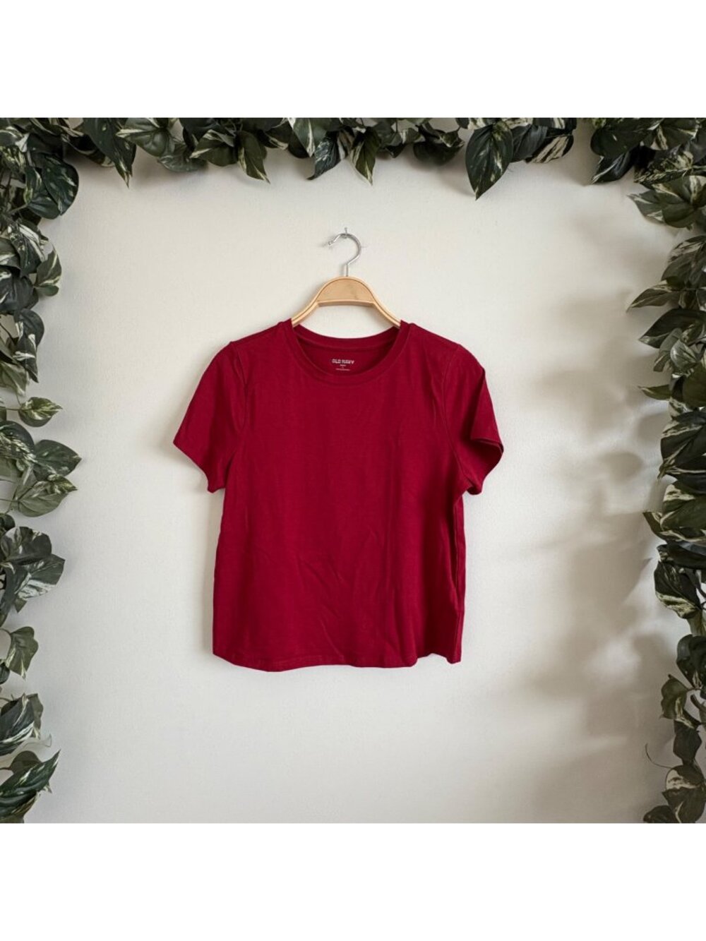 Old Navy Bestee Scoop Neck Short Sleeve Shirt Deep Red Women’s Size L